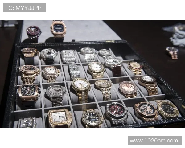 梅威瑟与嘴炮体重对比分析谁将占据优势之战的胜利天平